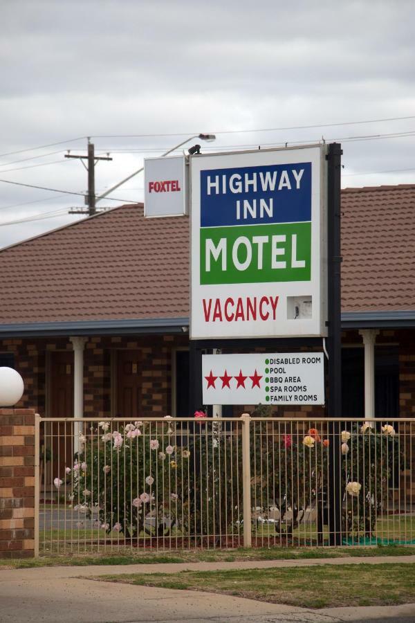 Highway Inn Motel Hay Exterior foto